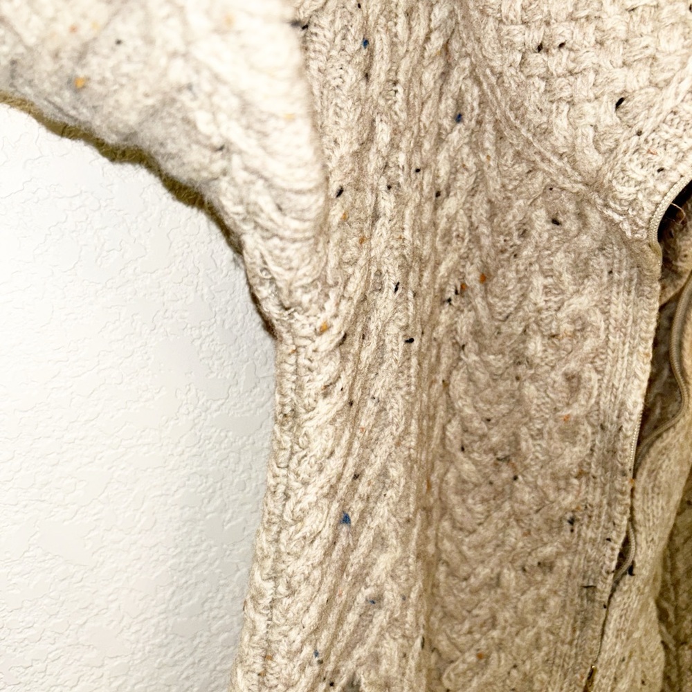 ARAN CRAFTS Aran Knit Coatigan with Celtic Knot Side Zip in Oatmeal SZ: Small - Picture 10 of 15